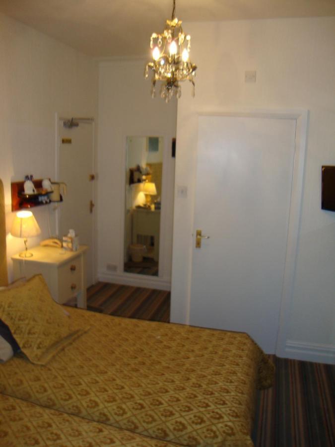 Sherwood Hotel - B&B Harrogate Bilik gambar